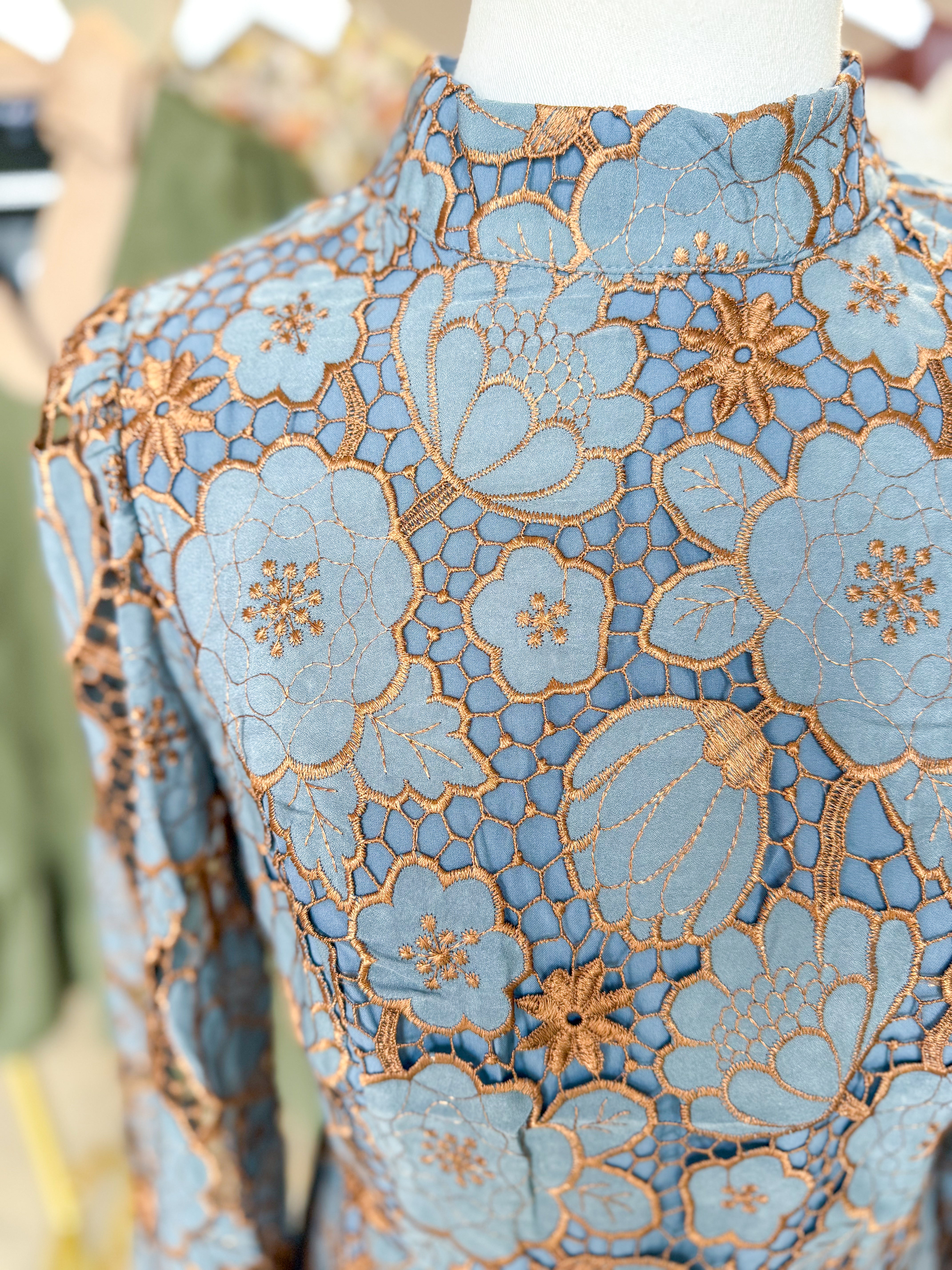 Blue/Bronze Vintage Lace Charm Mini Dress